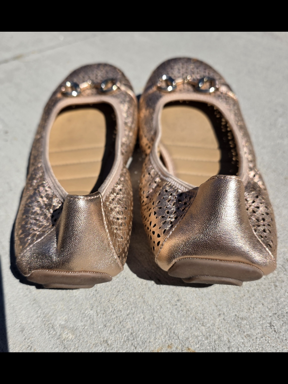 Me Too Luna Perf Ballerina flats. In Rose Gold. Size 10. Wore A Couple Times - Picture 5 of 9